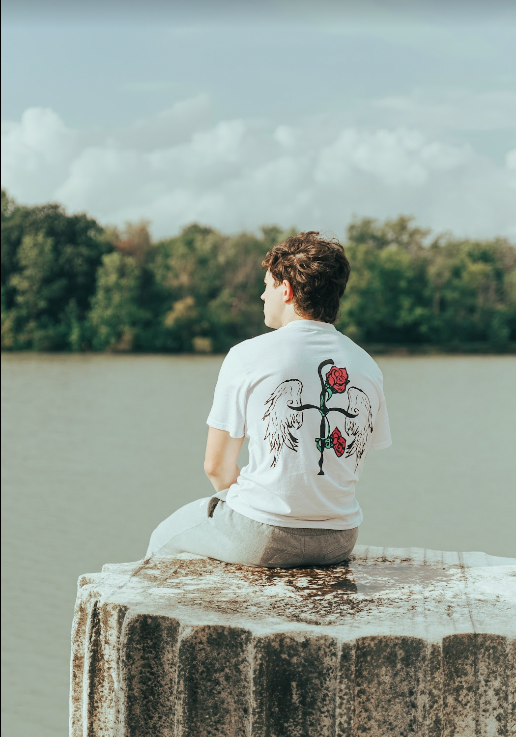 "CROSS" TEE GRAY