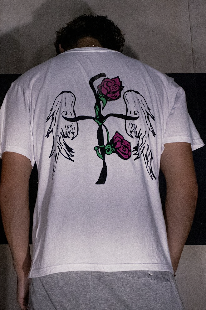"CROSS" TEE WHITE