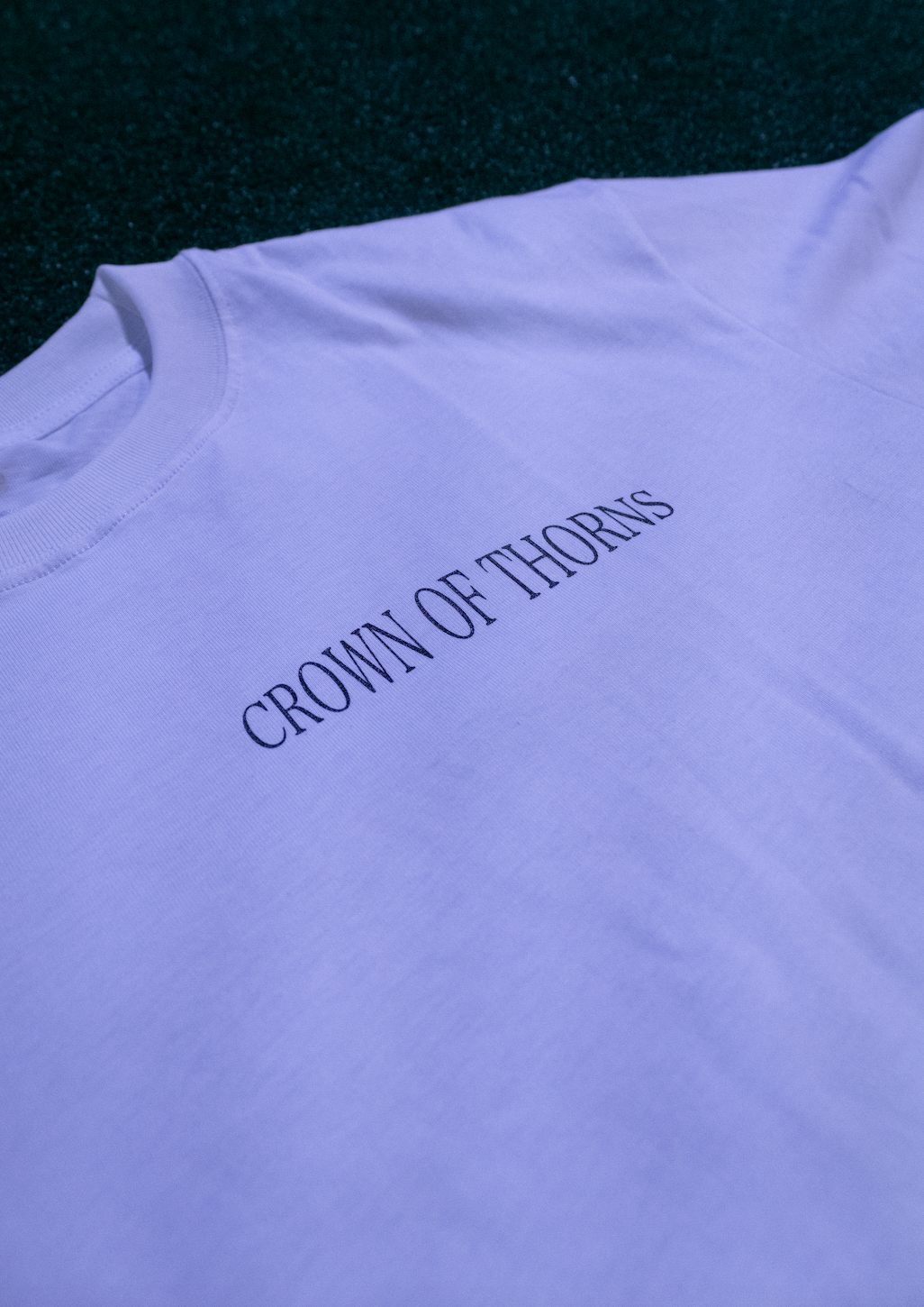 "V" TEE WHITE
